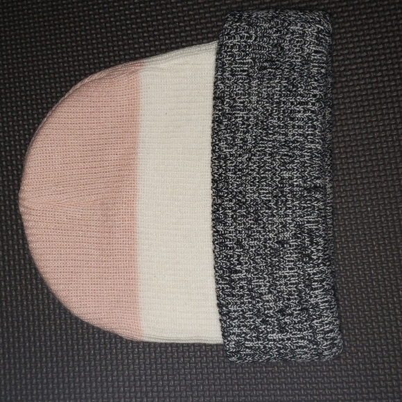 PINK beanie - Picture 2 of 3